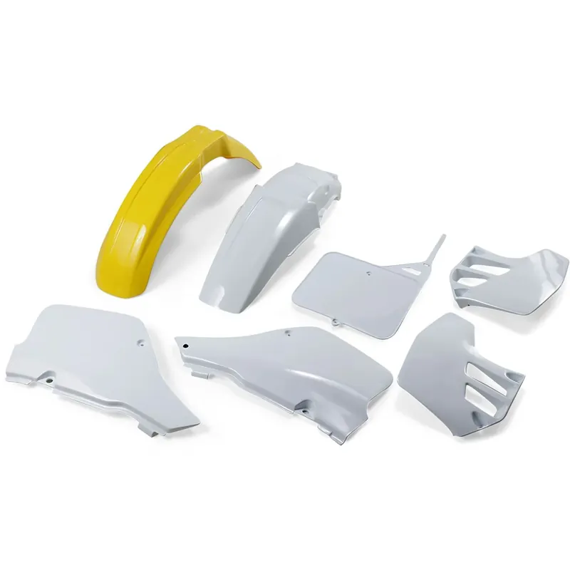 Vedd meg online [ Ufo Plast ] Kit Plastique Suzuki RM 125 ‘92