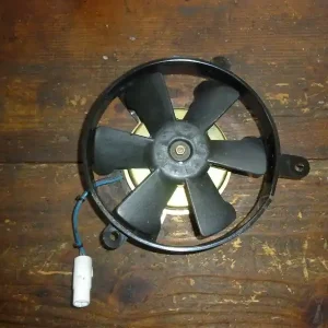 Ventilateur Ducati 748, 916, 996 Superbike Ne maradj le